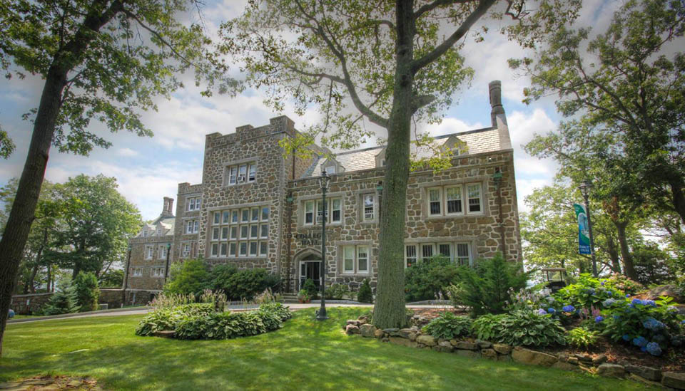 Endicott College